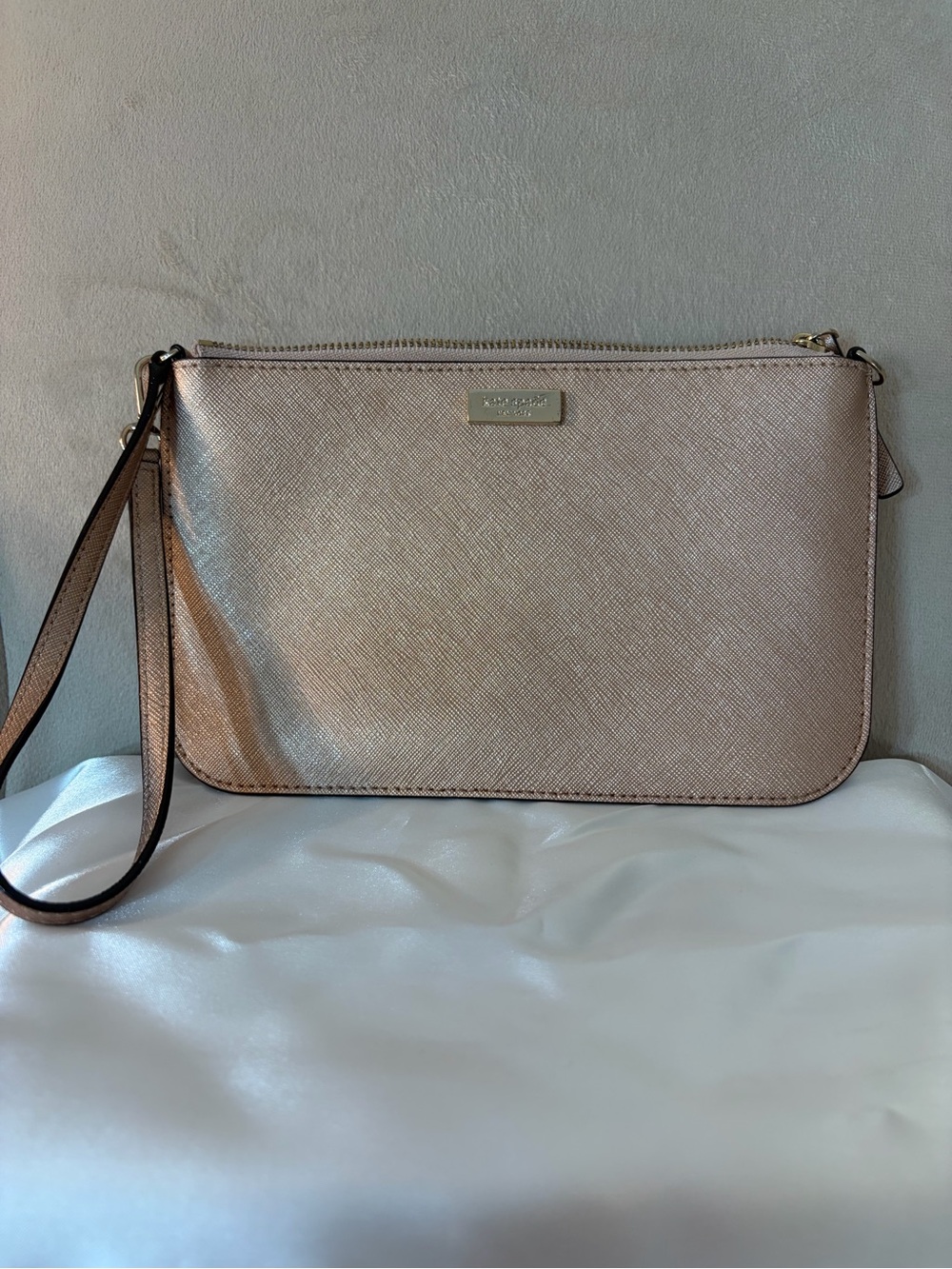 Kate Spade Metallic Rose Gold Wristlet Clutch